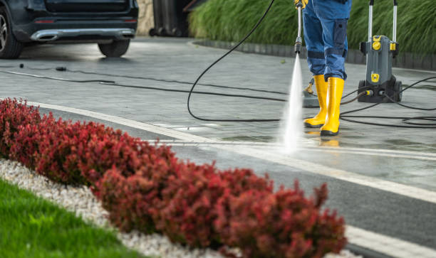 Best Pool Deck Cleaning  in Kahoka, MO
